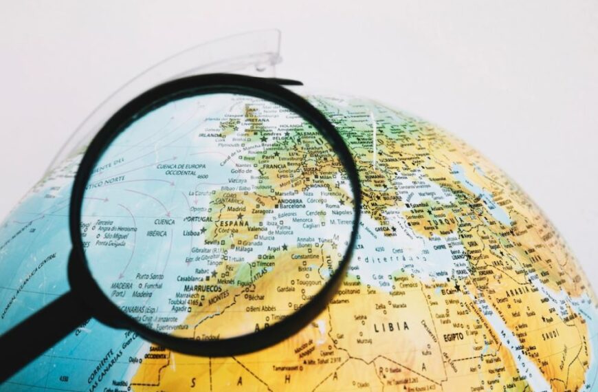 ৮ টি ছোট গুরুত্বপূর্ণ প্রশ্নত্তর পৃথিবী যে একটি গ্রহ বিষয়ের উপর